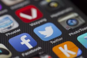 an image of a phone screen displaying various apps